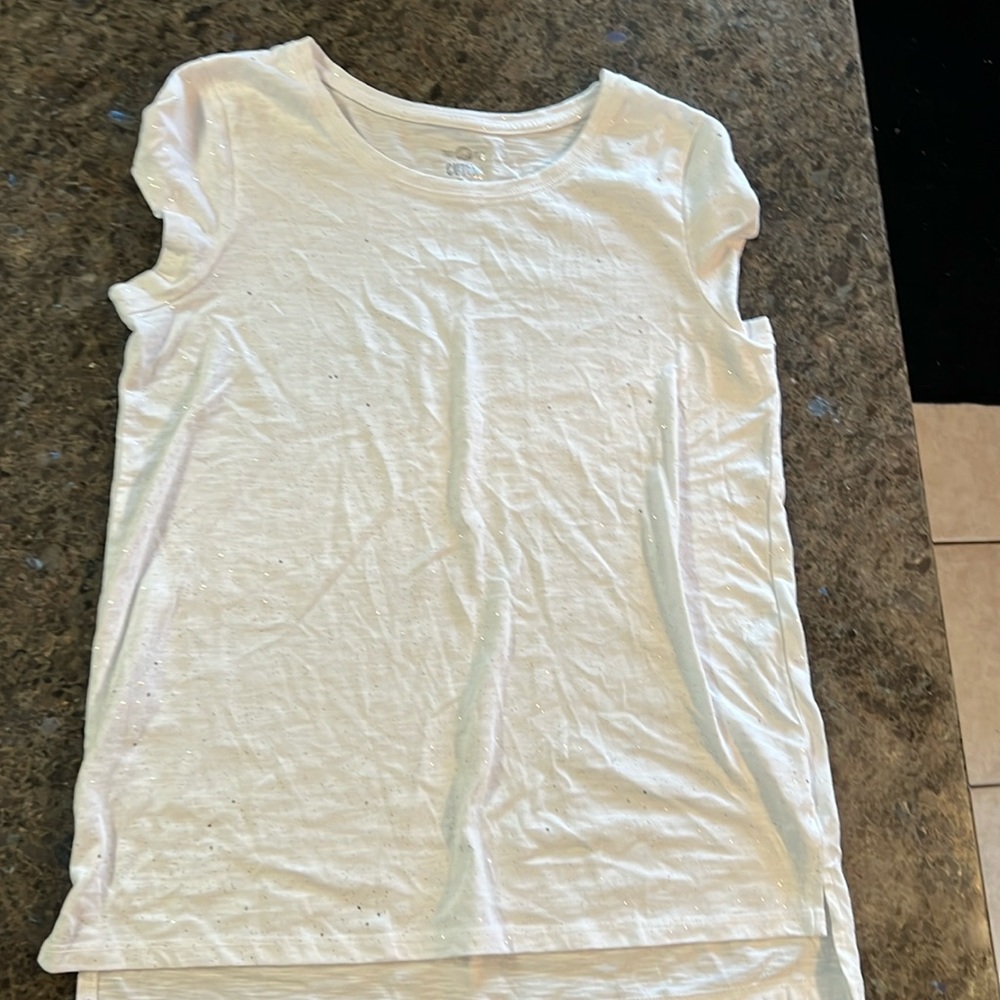 White sparkly So brand soft tee shirt youth size 16 never worn.  No tags.